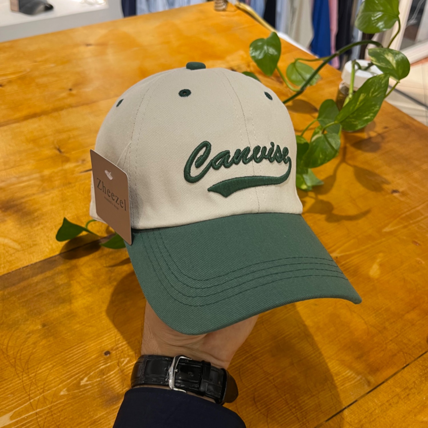 کلاه canvise سبز