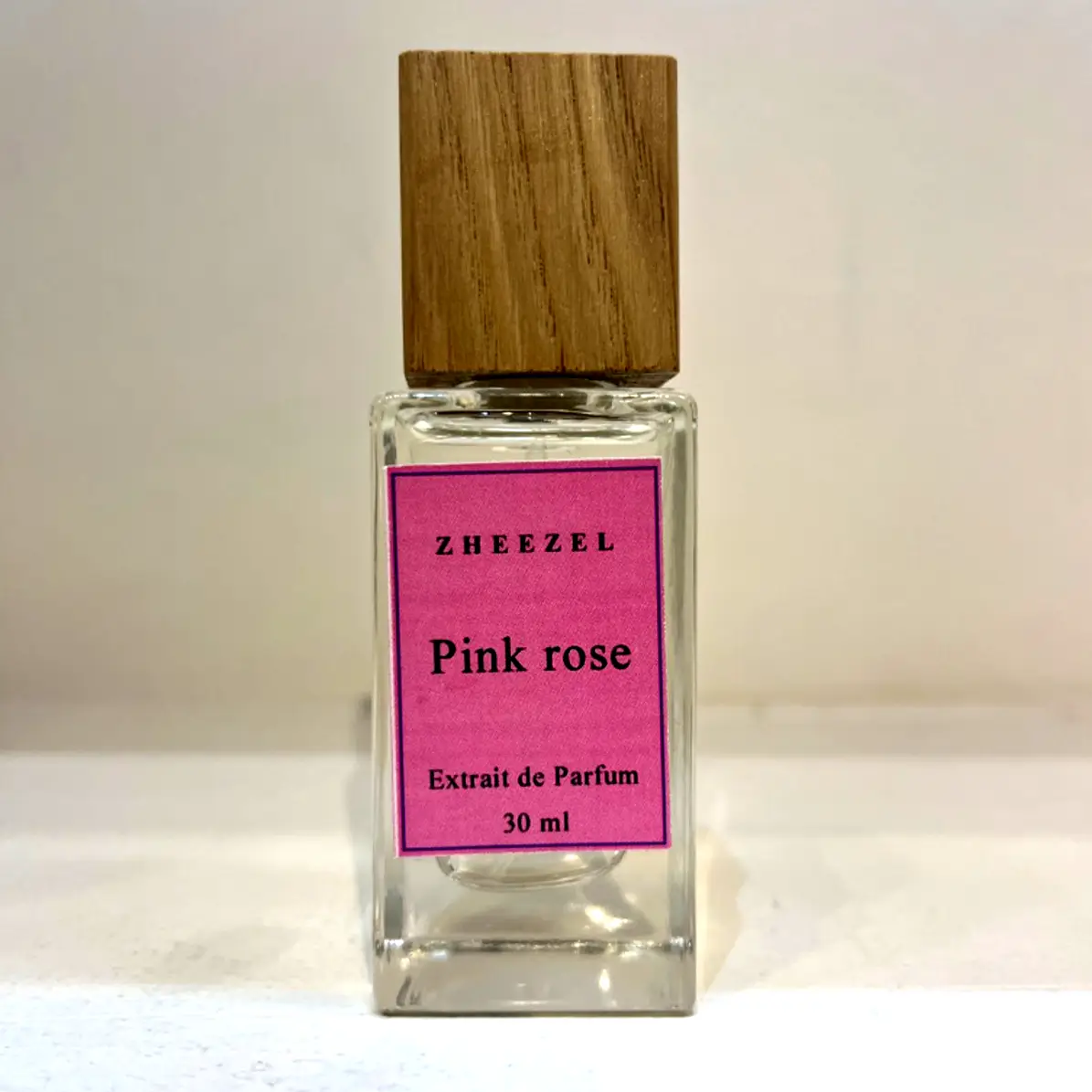 ادکلن Pink rose ژیزل