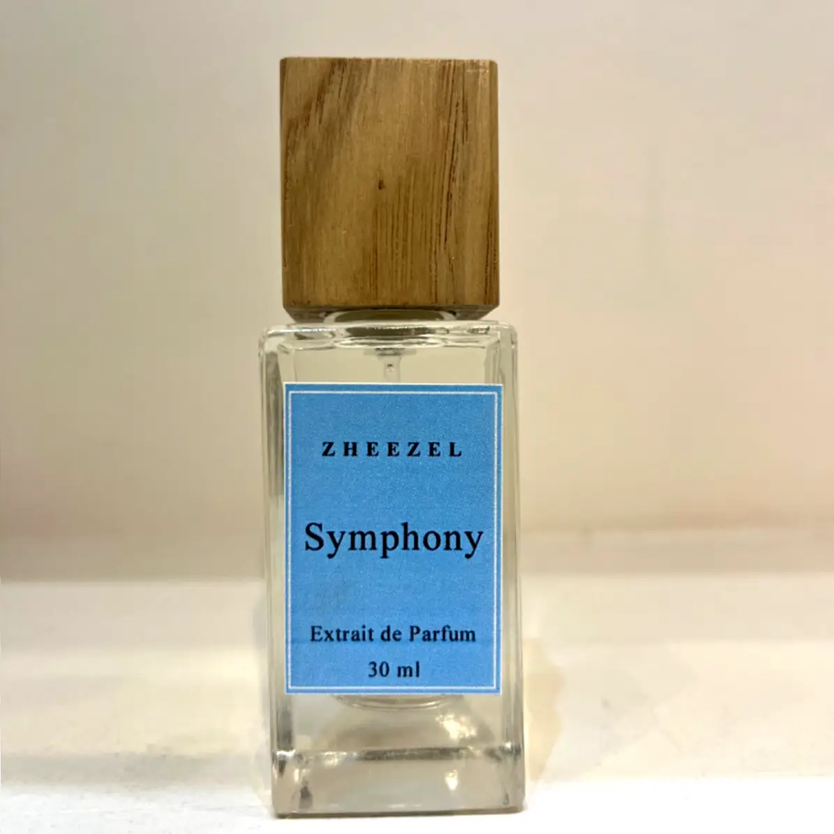 ادکلن symphony ژیزل